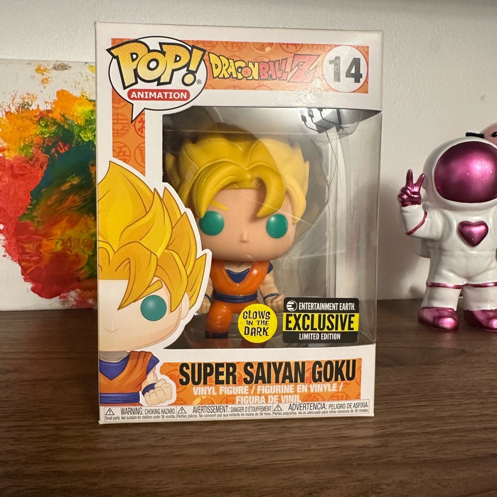 Funko Dragon Ball Z Super Saiyan Goku Figure